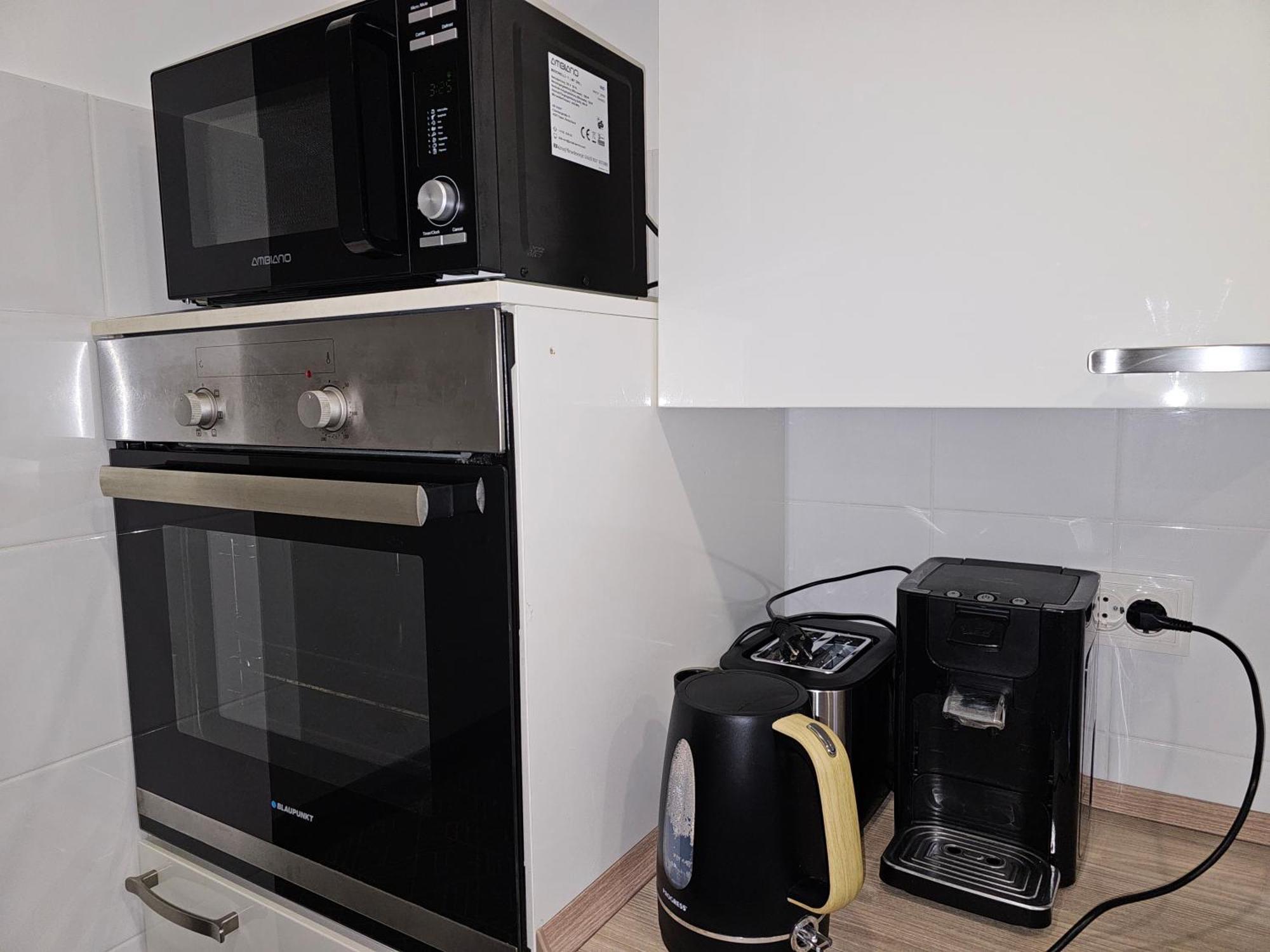 Warburg, Fewo "Sweet Home" 2,5 Zi- Eg-Separater Eingang - Parkplatz - Terasse- Komfortabel,Renoviert מראה חיצוני תמונה
