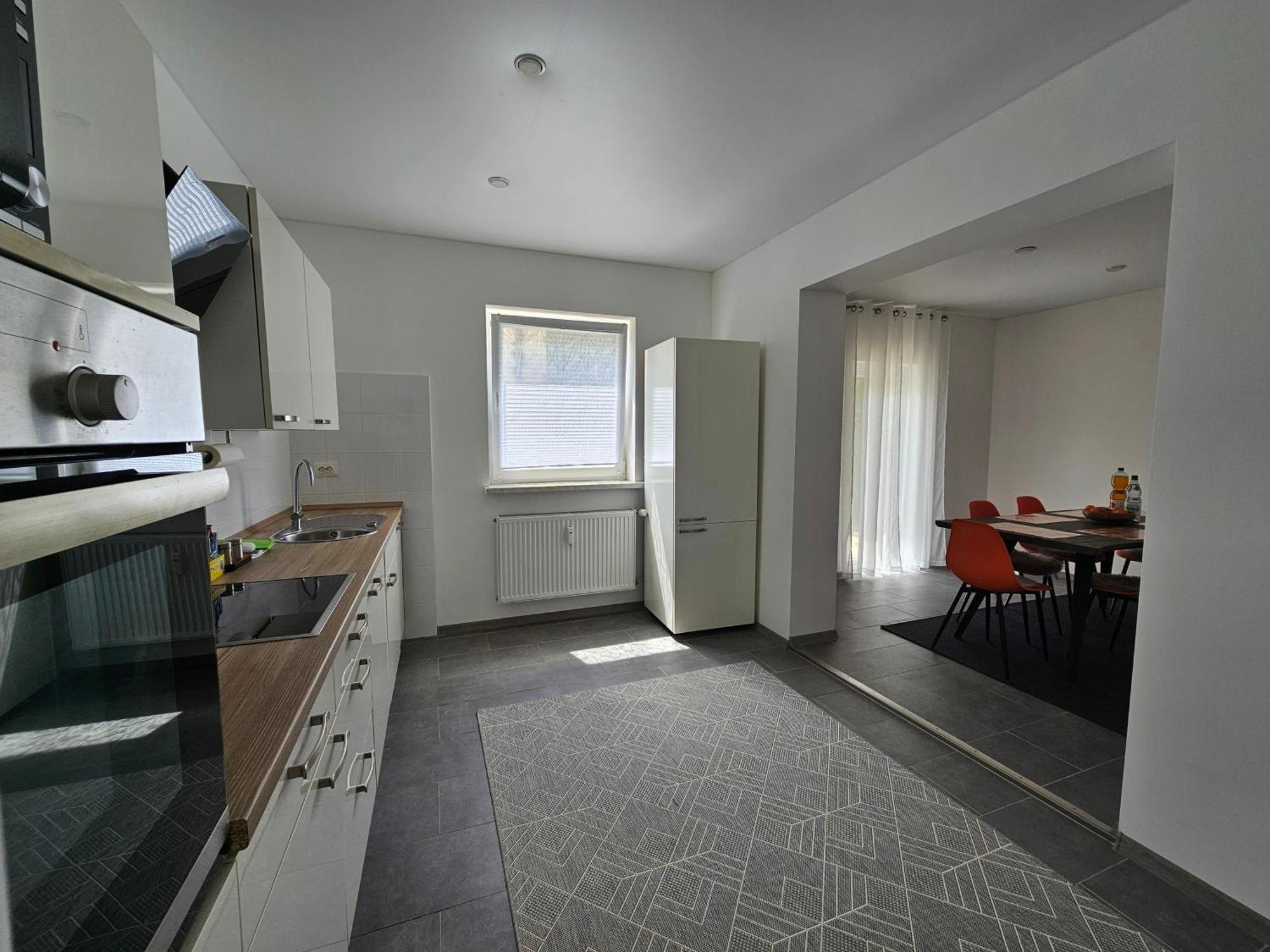 Warburg, Fewo "Sweet Home" 2,5 Zi- Eg-Separater Eingang - Parkplatz - Terasse- Komfortabel,Renoviert מראה חיצוני תמונה
